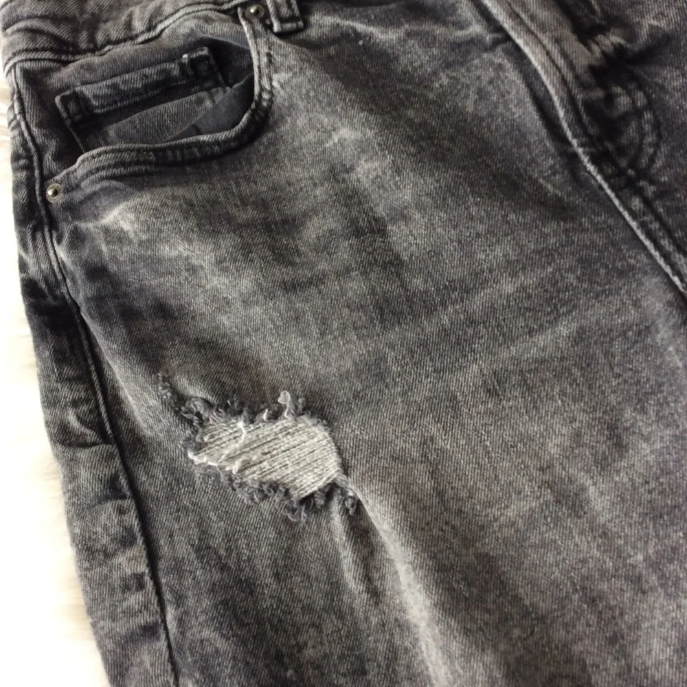 Old Navy O.G. Straight High Rise Jeans - Picture 4 of 5